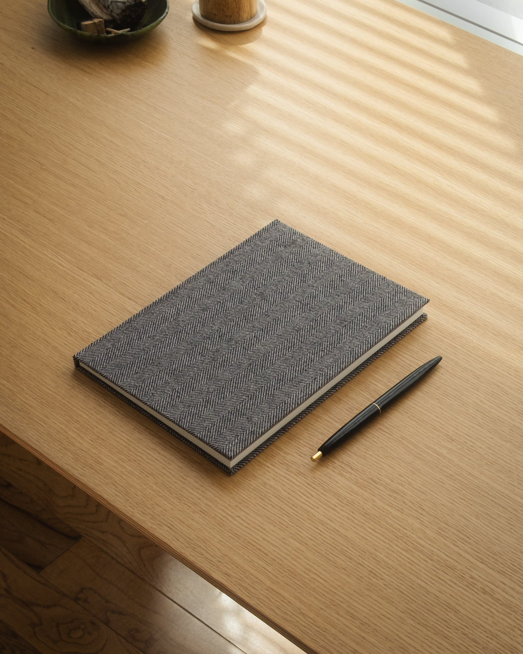 Kakimori A5 nootebook | カキモリ A5 ノートブック (Gray, Beige グレー, ベージュ)
